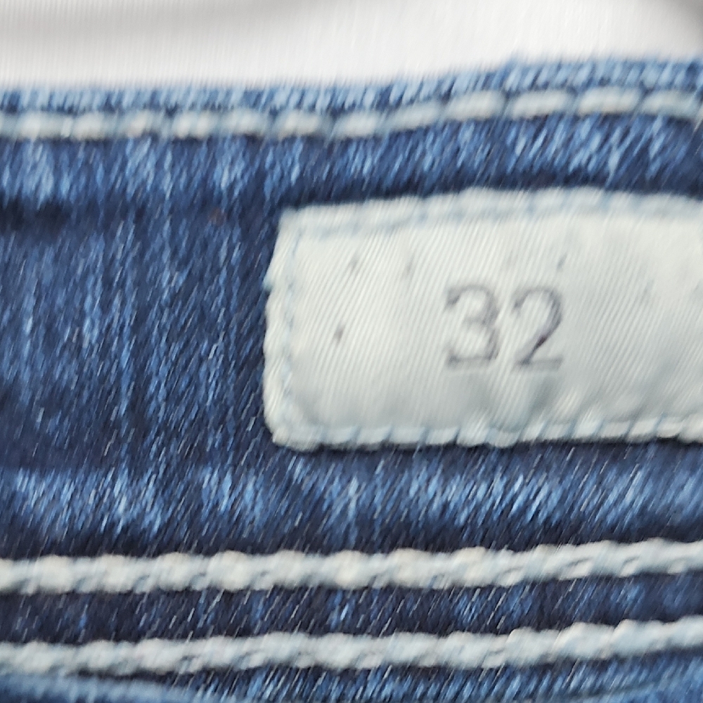 BKE Indigo Denim Jean Shorts - Picture 3 of 8